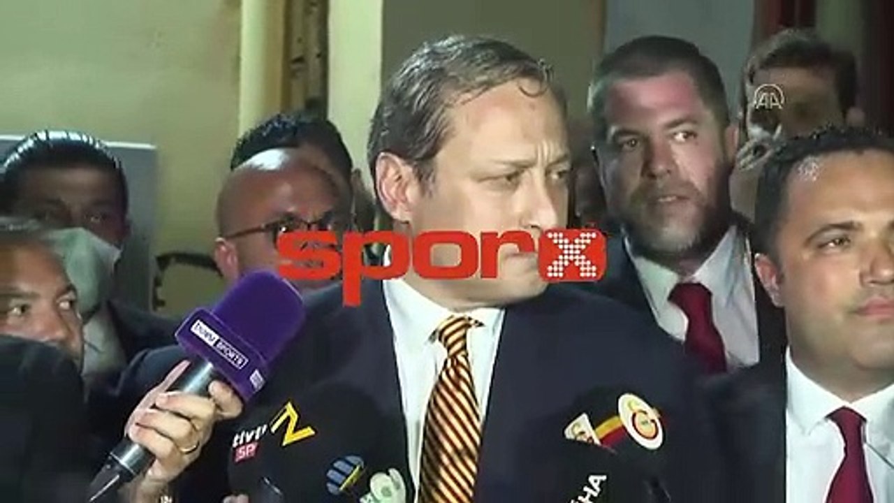 Burak Elmas: "Galatasaray değerlerine uygun davrandık"