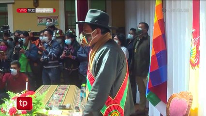 Santos Quispe aseguró que La Paz no necesita vacunas y combatirán el virus con medicina ancestral