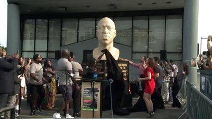 Szobrot kapott Brooklynban George Floyd, a rendőri brutalitás áldozata