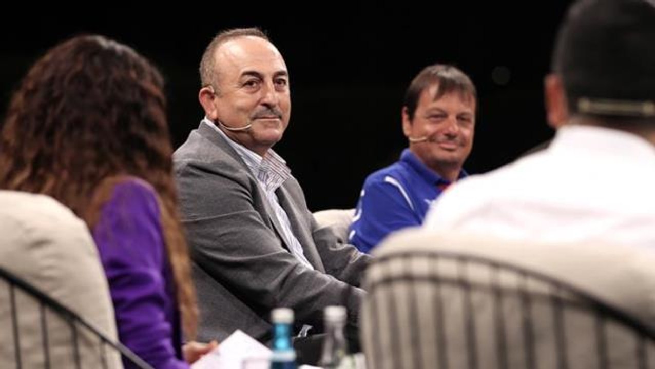 Dışişleri Bakanı Çavuşoğlu: Ermeni terör örgütüne inat diplomat oldum
