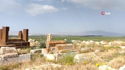 2 bin 600 yıllık ızgara planlı Zernaki Tepe'de arkeolojik çalışmalar başlayacak