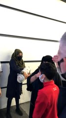 Yeni doğmuş bebekle duygu sömürüsü yapan dilenciler kamerada