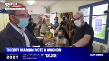 Régionales 2021: le candidat RN en PACA Thierry Mariani vote à Avignon