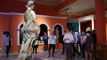 Son dakika haberi | UKRAYNA DIŞİŞLERİ BAKANI VATANDAŞLARINI TATİL İÇİN ANTALYA'YA DAVET ETTİ