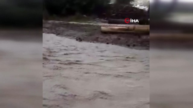 Çameli'de sağanak yağış sele dönüştü