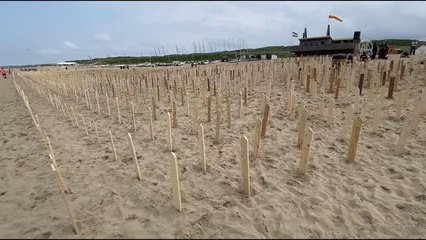 SCHEVENİNGEN - Hollanda'da "20 Haziran Dünya Mülteciler Günü" dolayısıyla gösteri düzenlendi