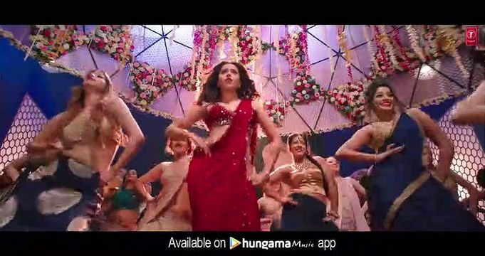 Yo Yo Honey Singh- DIL CHORI (Video) Simar Kaur, Ishers - Hans Raj Hans - Sonu Ke Titu Ki Sweety