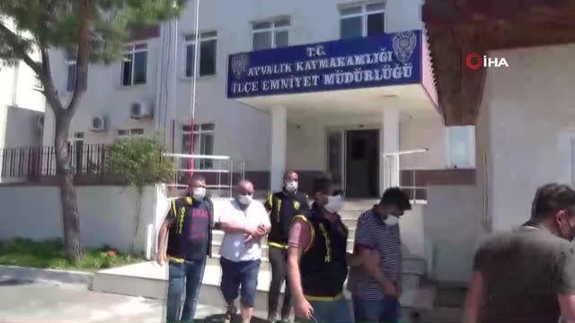 Ayvalık'ta polisten fuhuş operasyonu