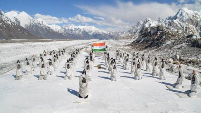 Yoga day: Soldiers from Ladakh to Galwan did yogasan, Video