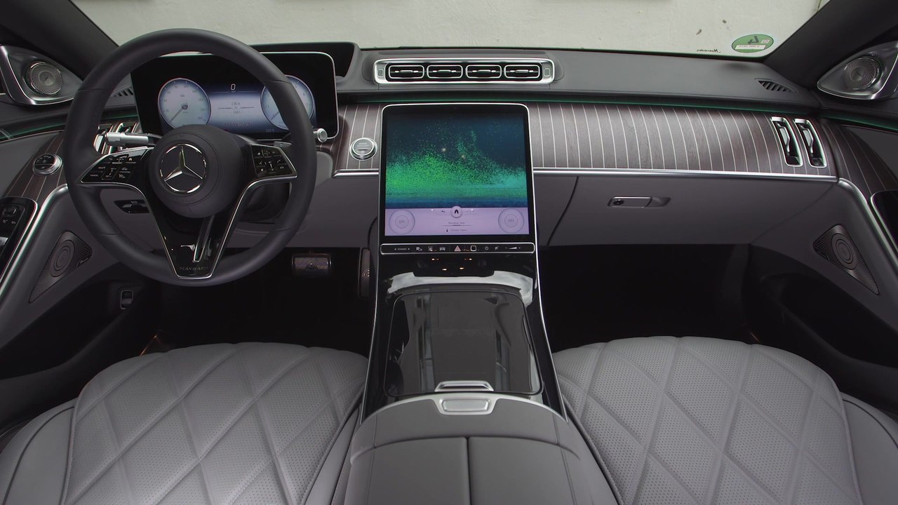 Die neue Mercedes-Maybach S-Klasse - viel Platz und hoher Komfort im Fond