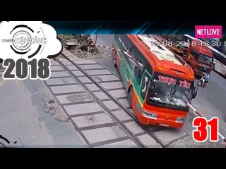 Camera Cận Cảnh 2018 - Tập 31: Chiếc xe khách may mắn