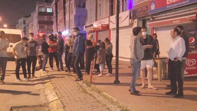 Evlerinde ölü bulunan anne ve oğlunun, Bomba var notu bırakıp intihar ettiği ortaya çıktı