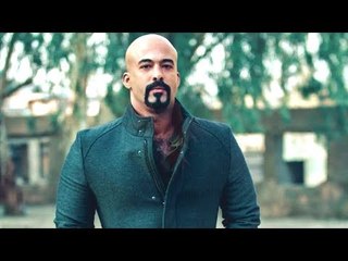 تشييع جثمان الفنان المصري هيثم أحمد زكي