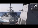 لحظة قرب اصطدام سفينة حربية روسية بمدمرة أمريكية في بحر العرب