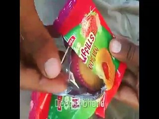 Britannia cake muffills strawberry flavour