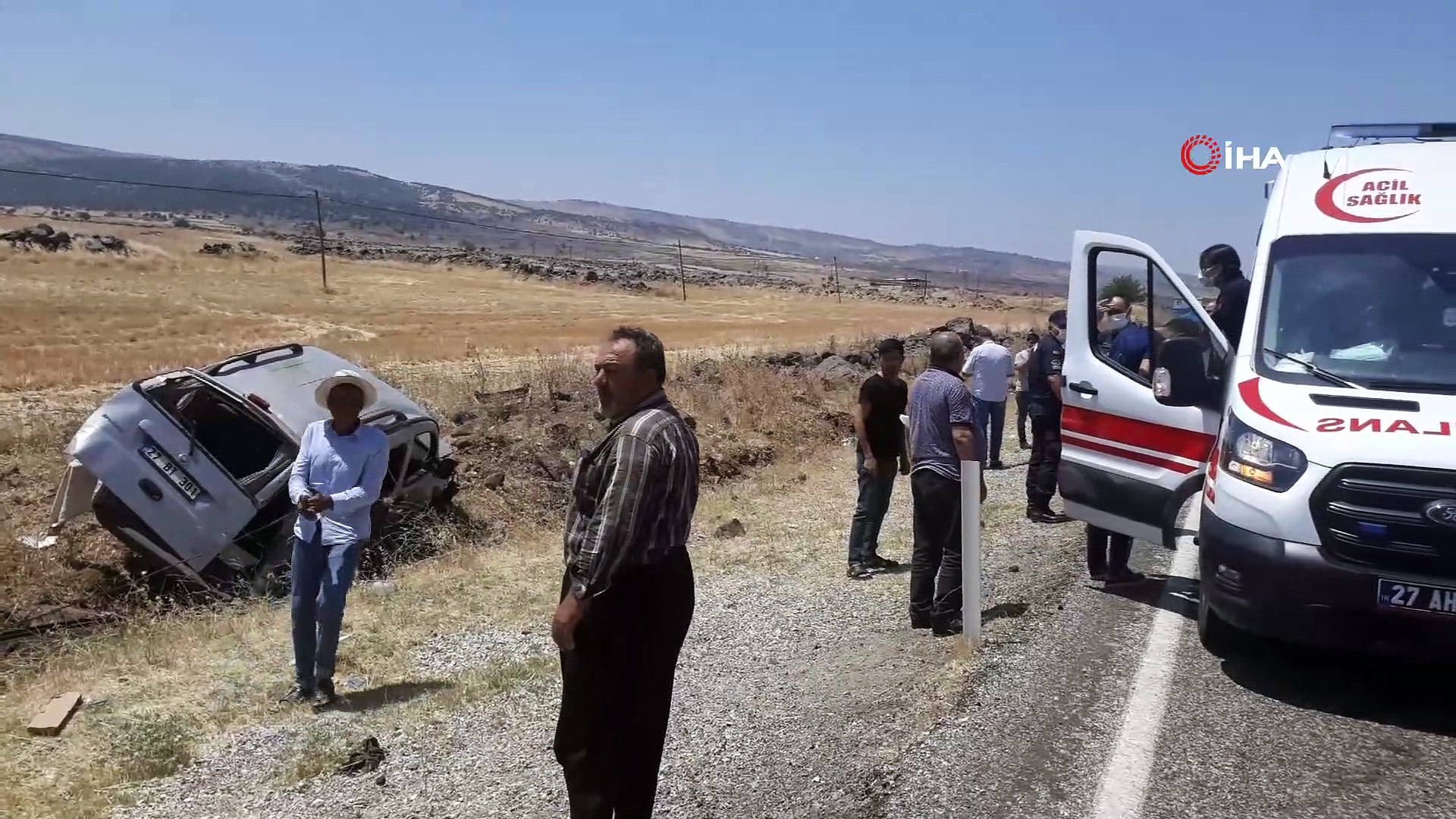 Araban'da trafik kazası: 1 ölü, 2 yaralı - Dailymotion Video