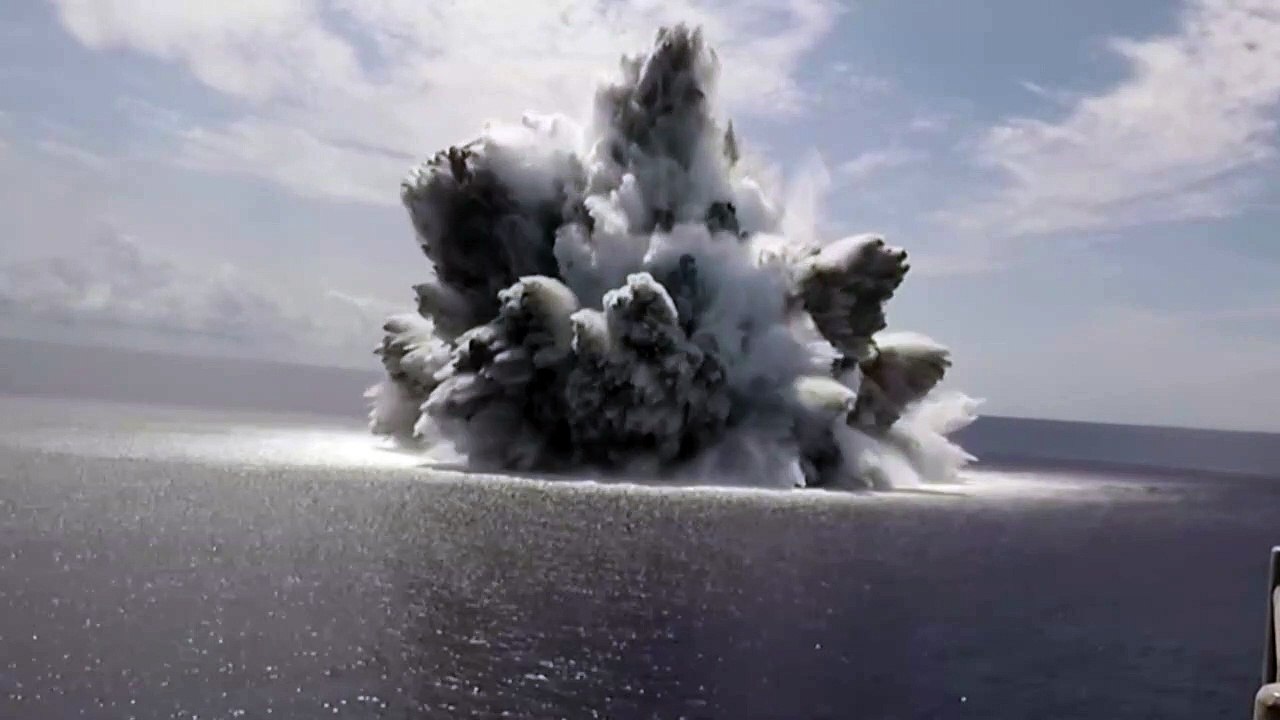 Megaexplosão submarina