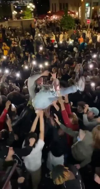 A Montrealer Went Full On Crowd Surfing In The Old Port This Weekend (VIDEO)