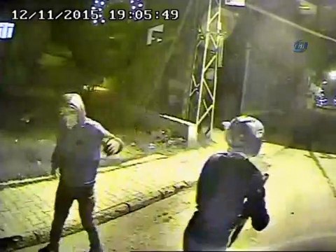 PKK yandaşları otobüse ateş açıp molotof attı