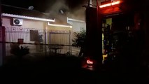 Incêndio atinge residência em alvenaria na rua América, em Umuarama