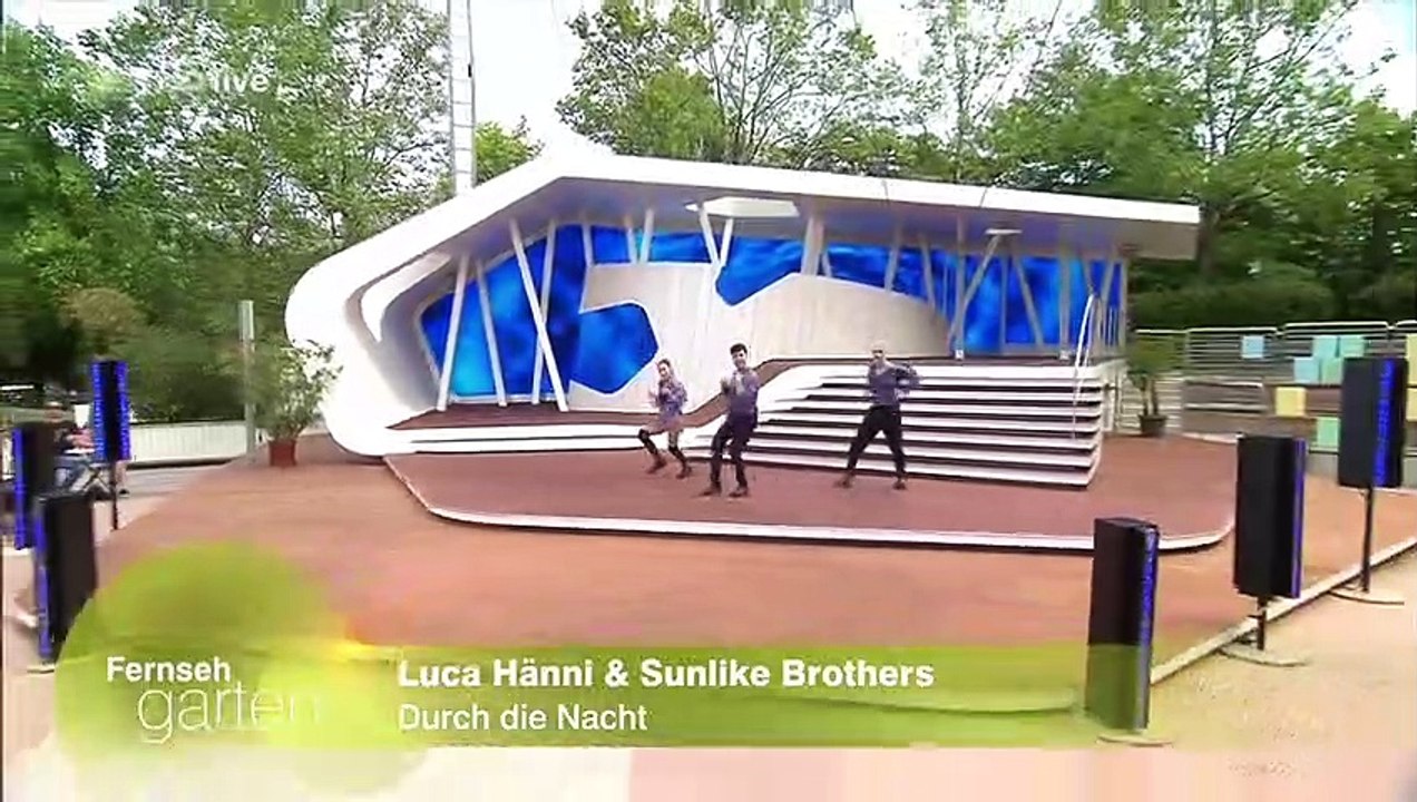 Luca Hänni & Sunlike Brothers - Durch die Nacht - | ZDF-Fernsehgarten, 27.06.2021