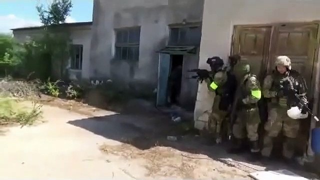 L'entrainement de militaires russes qui finit de façon dingue