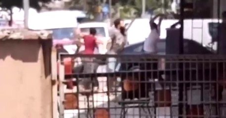 Maltepe'de pes dedirten olay: Sandalyeler tabureler havada uçuştu