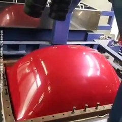 Valizlerin şekillendirme aşaması izleyenleri etkiliyor