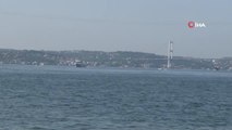 İngiliz savaş gemisi İstanbul Boğazı'ndan geçti
