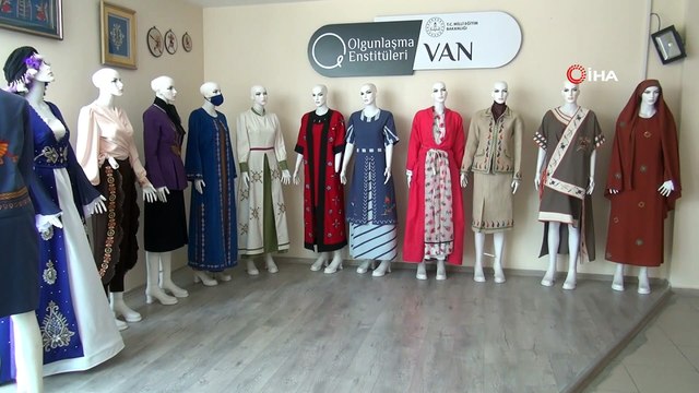 Van Kalesi’nde Urartu ve yöresel kıyafet defilesi hazırlığı