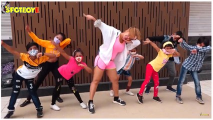 Rakhi Sawant Wins The Internet As She Dances With Kids; Actress Indulges In Some Fun Banter