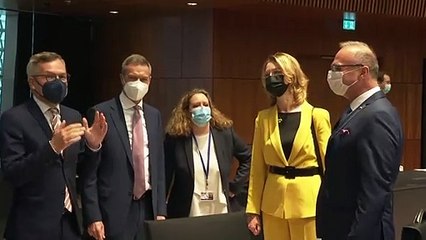 UEFA rejeita 'cores do arco-íris'