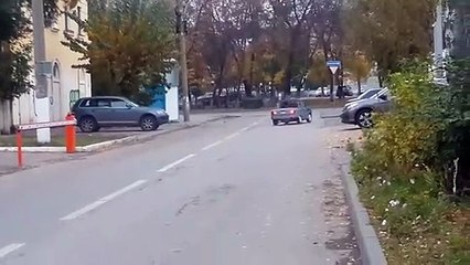 This IS What Happens When You Put Powerful Engine In An Old Vehicle |ViralHog