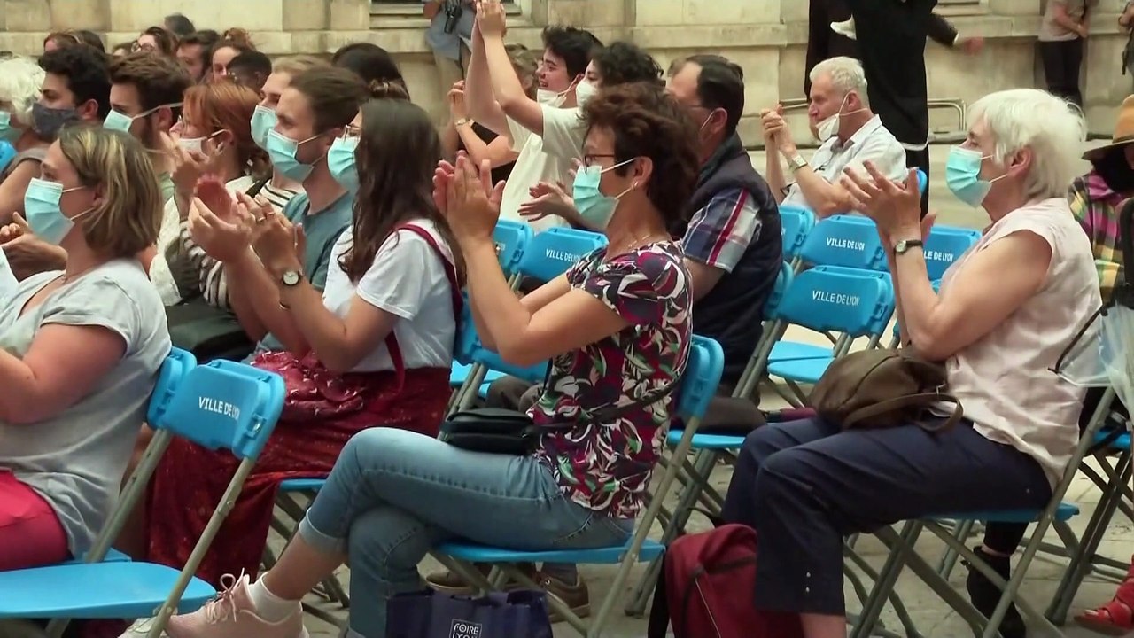 Frankreich feiert wieder: Inzidenz unter 25