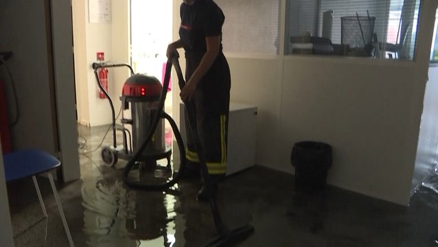 Cleanup after heavy flooding in France