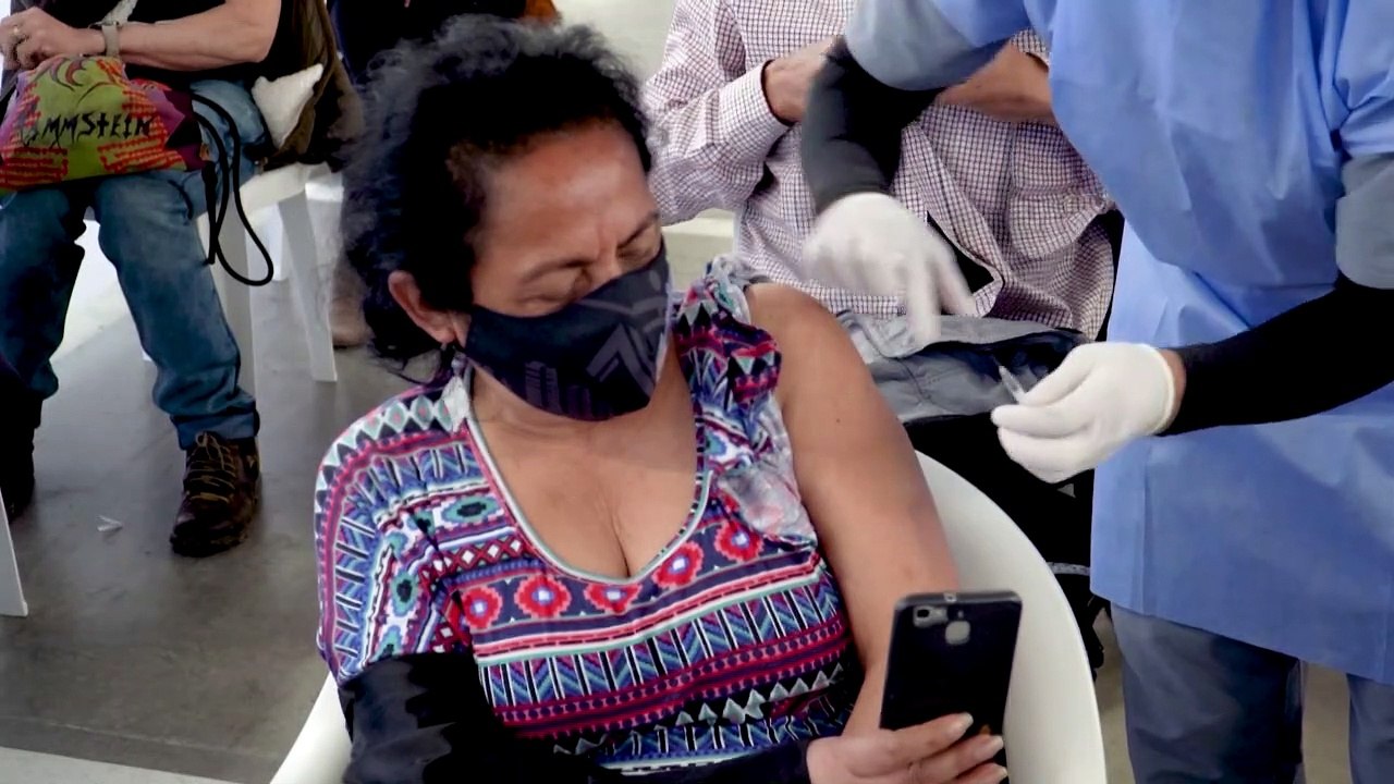 Colômbia ultrapassa 100 mil mortes por covid-19