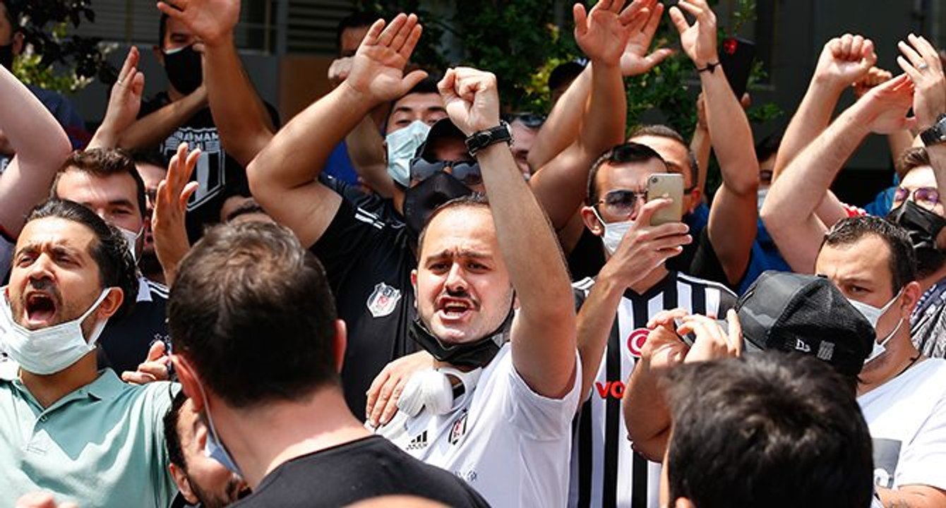 Sergen Yalçın isyanı! Evine akın ettiler