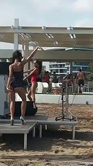 İki dakika bi rahat bırak oğlum