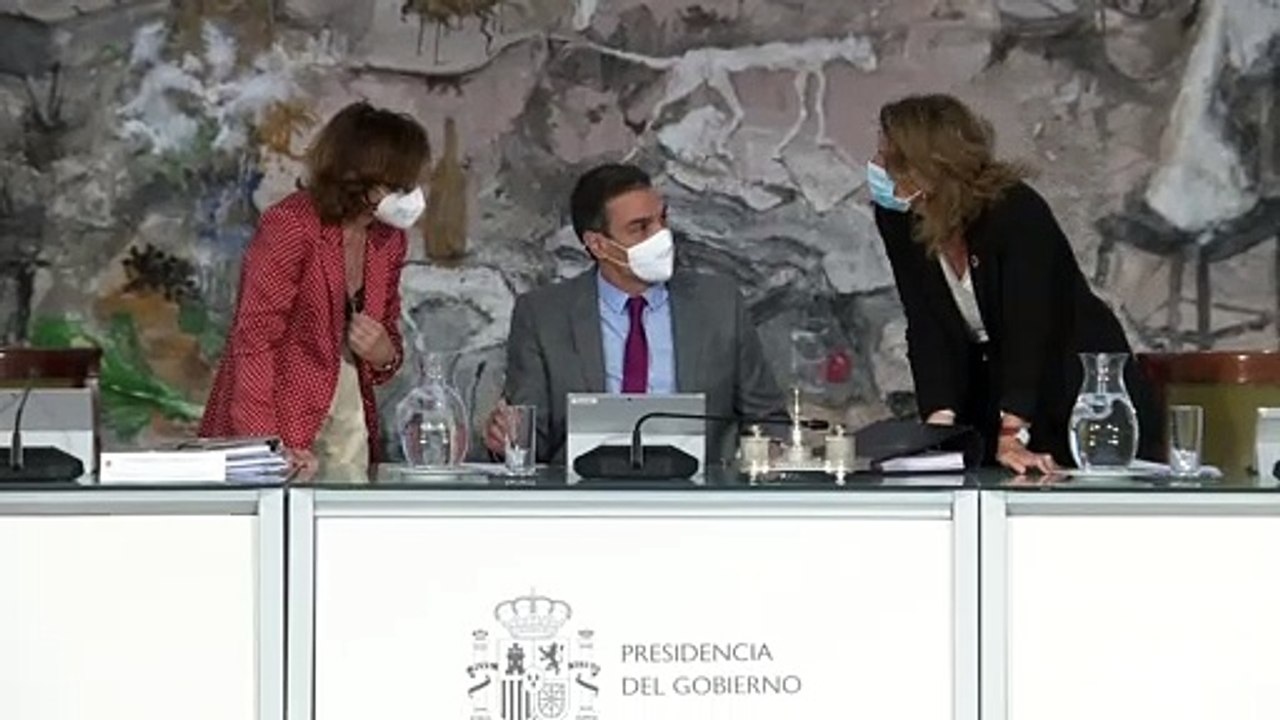 Sánchez dice que la democracia "demuestra su grandeza" con los indultos