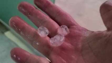 전국 곳곳에 우박 쏟아져..."대기 불안정 탓" / YTN