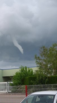Météo : un tuba vu dans le ciel de l'Aube, à Creney-près-Troyes