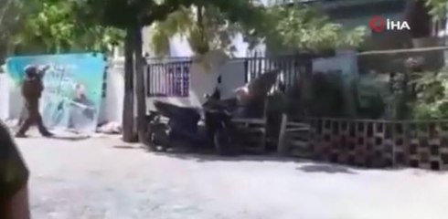 Myanmar'da protestocuların sığındığı eve roketatarlı saldırı iddiası