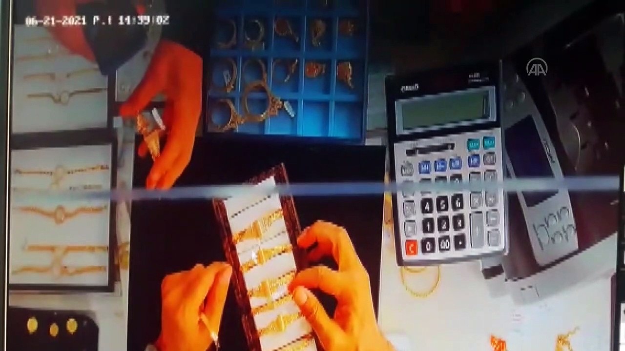 YOZGAT - Kuyumcudan bilezik çaldıkları iddiasıyla 4 şüpheli yakalandı