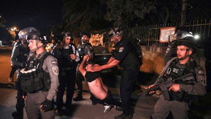 إصابات باعتداء قوات الاحتلال على أهالي حي الشيخ جراح