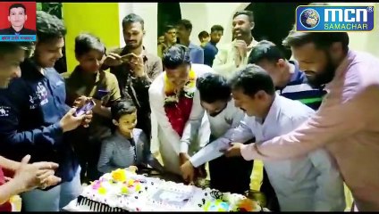 ऐंटीकार्पशन क्राइम कंट्रोल के सय्यद जमाल उद्दीन का जन्म दिन मानया वसीम शेख ने - MCN Live Lite