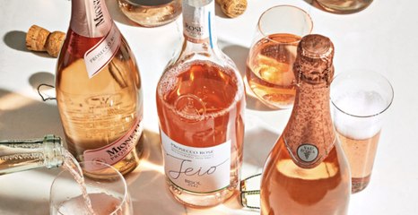 12 Sparkling Wines We're Loving This Summer