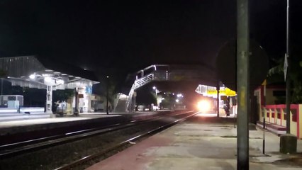 Kamrup Express __ Howrah to Dibrugarh __ Indian Railway