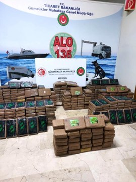 Bakan Muş: Mersin Limanı'nda 463 kilogram kokain ele geçirildi