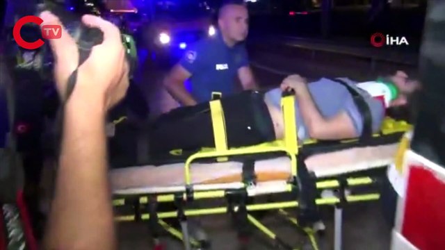 Bursa’da sürücü, polis noktasına böyle daldı: 2’si polis 4 yaralı