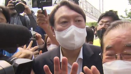 'X파일 논란'에 장모 선고까지...정치선언 늦춘 윤석열 / YTN